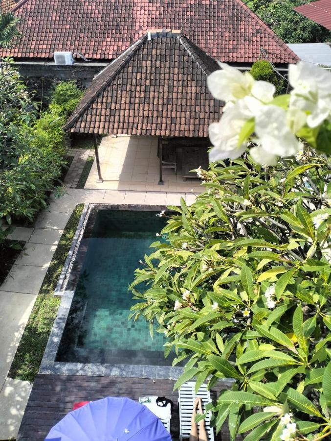 The Island Bali Hostel Seminyak  Exterior photo