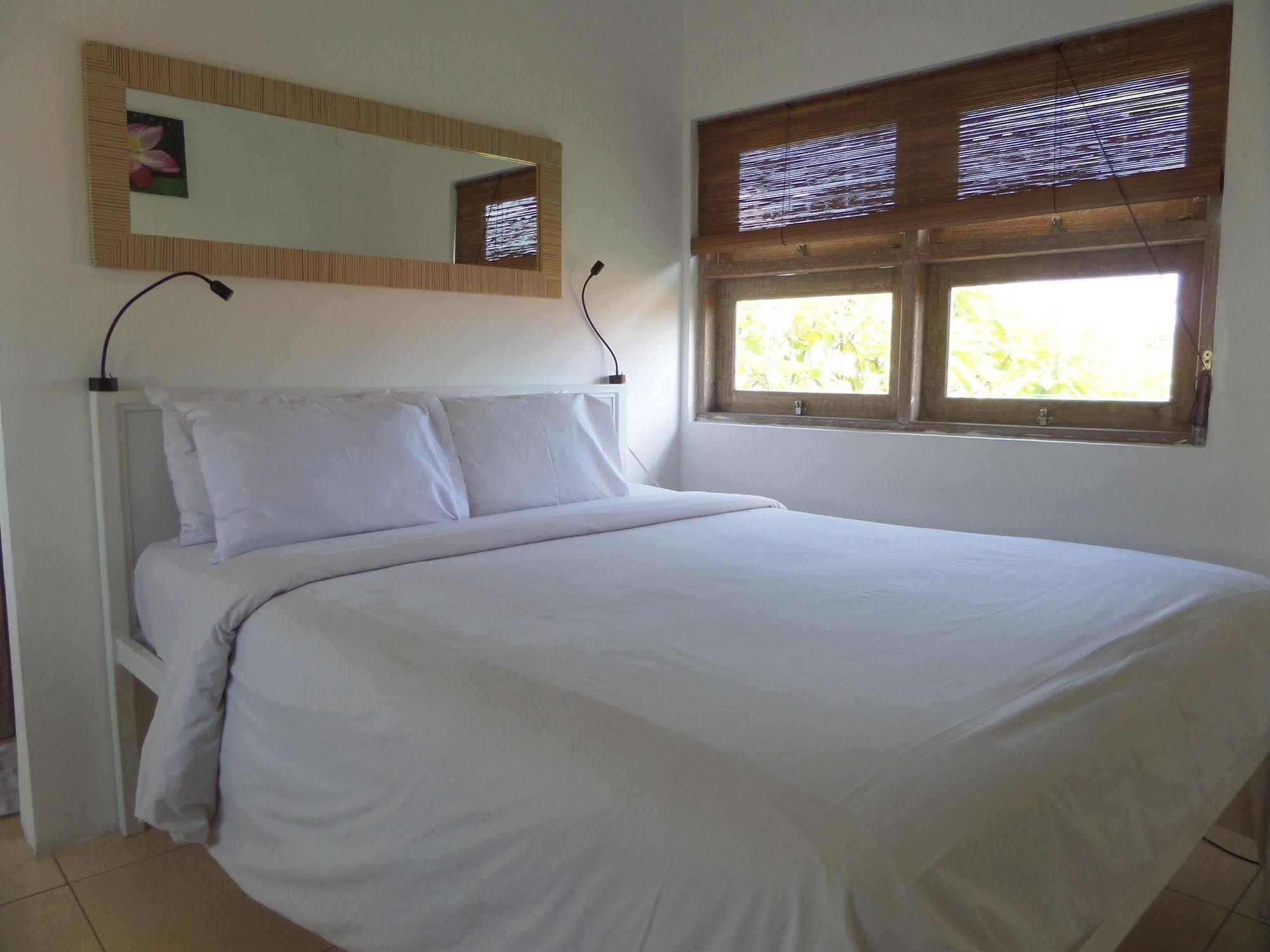 The Island Bali Hostel Seminyak  Exterior photo